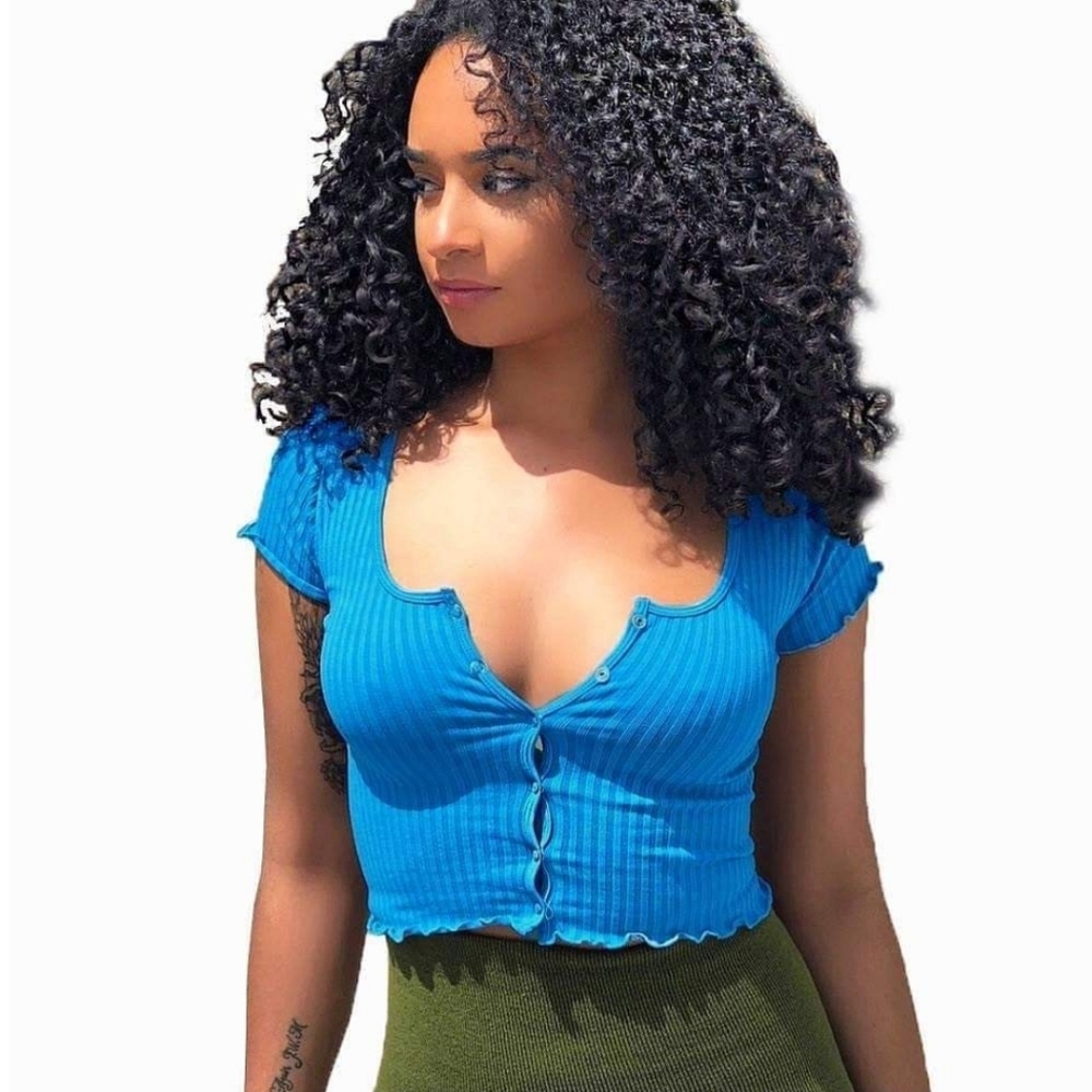 Blue Button-up Crop Top 💙